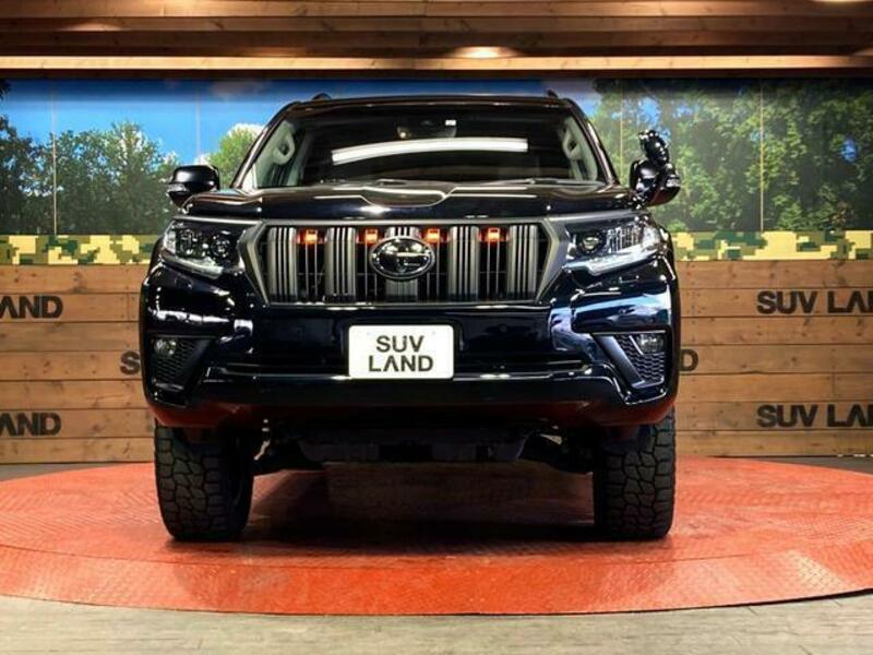 LAND CRUISER PRADO-12