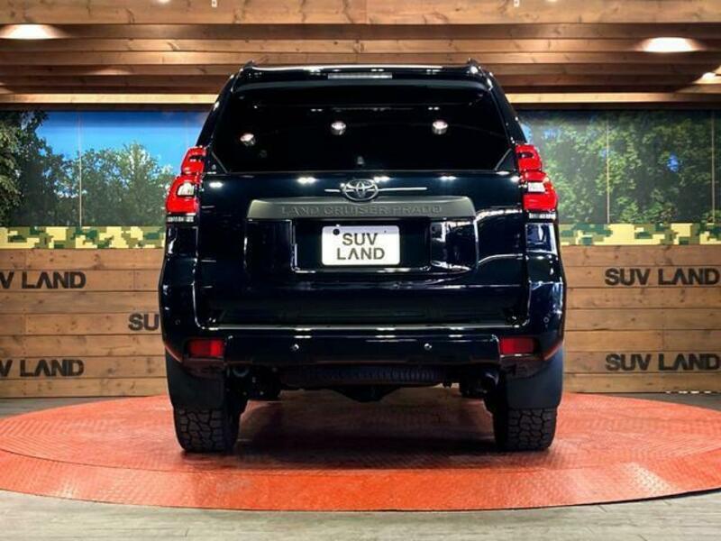 LAND CRUISER PRADO-13