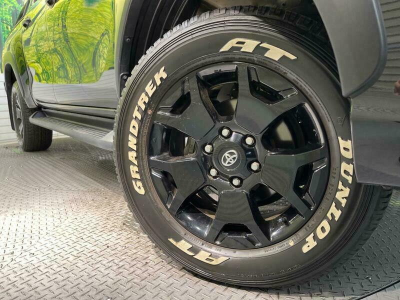 HILUX