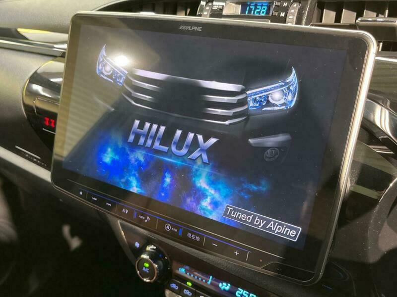 HILUX