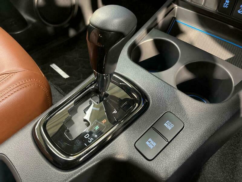 HILUX