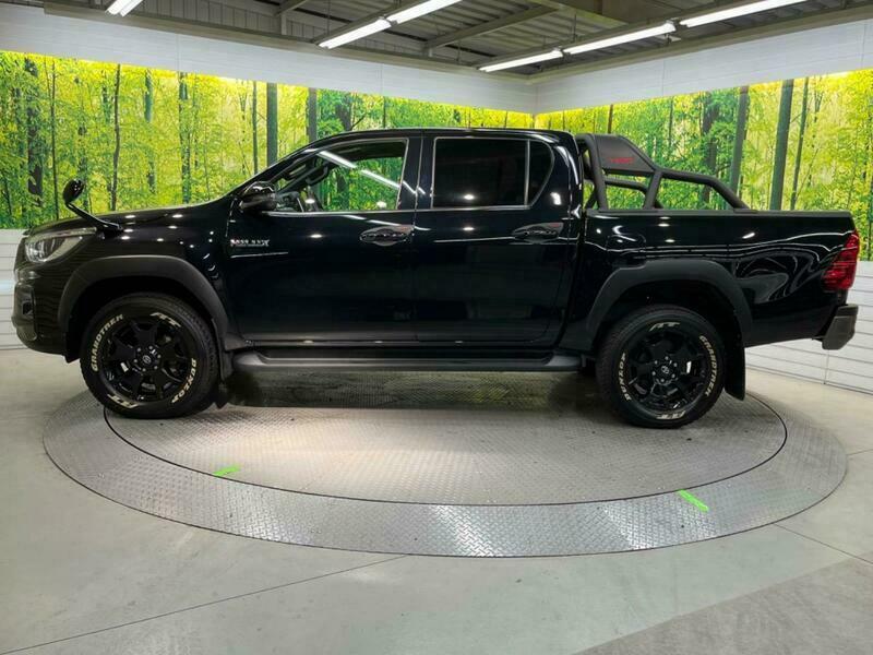 HILUX