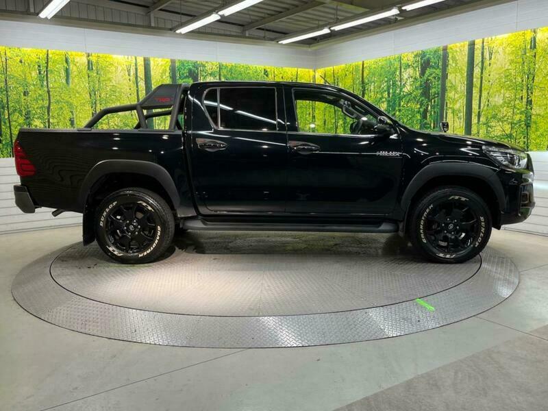 HILUX