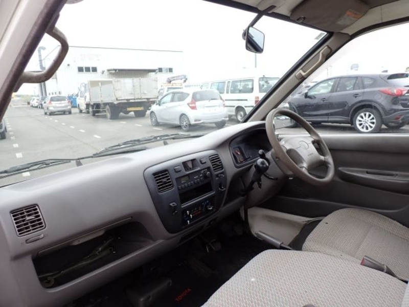 TOWNACE TRUCK