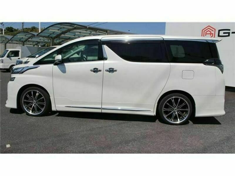 VELLFIRE-9