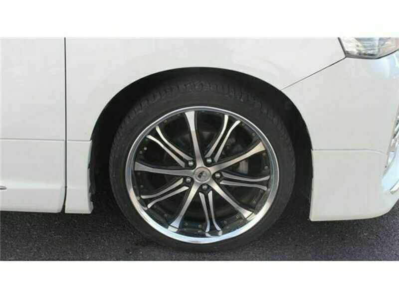 VELLFIRE-12