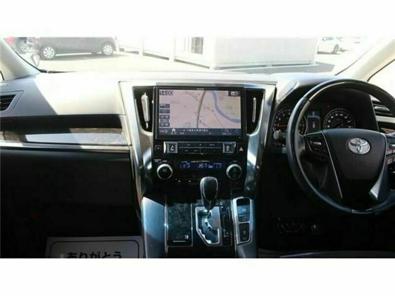 VELLFIRE-16