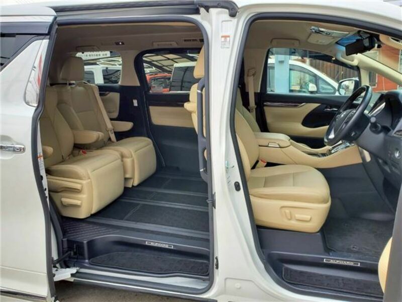 ALPHARD-12
