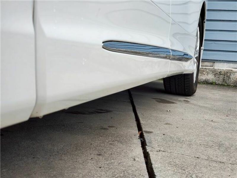 ALPHARD-14