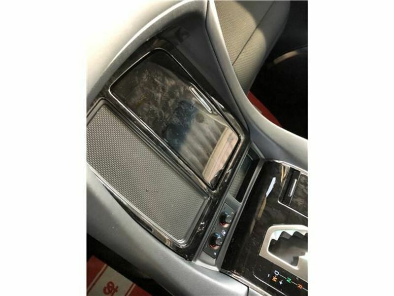 ALPHARD-22