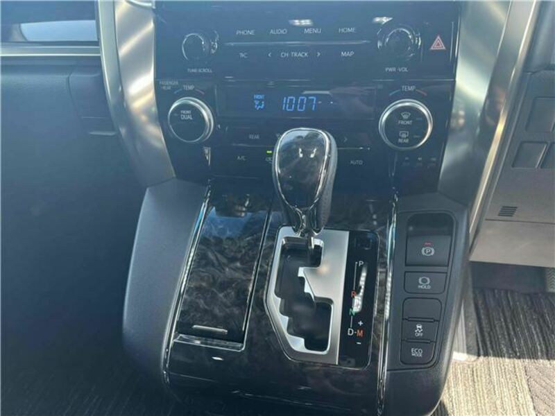 ALPHARD-9