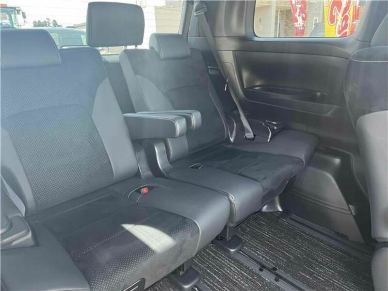 ALPHARD-12