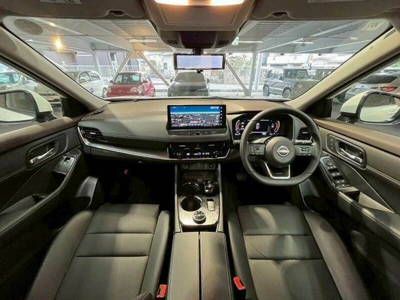 X-TRAIL-1