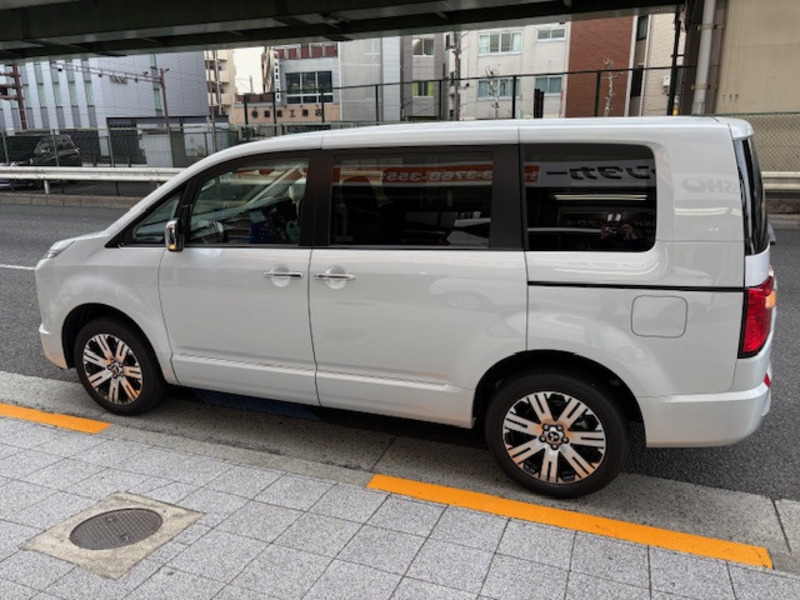 DELICA D5-9