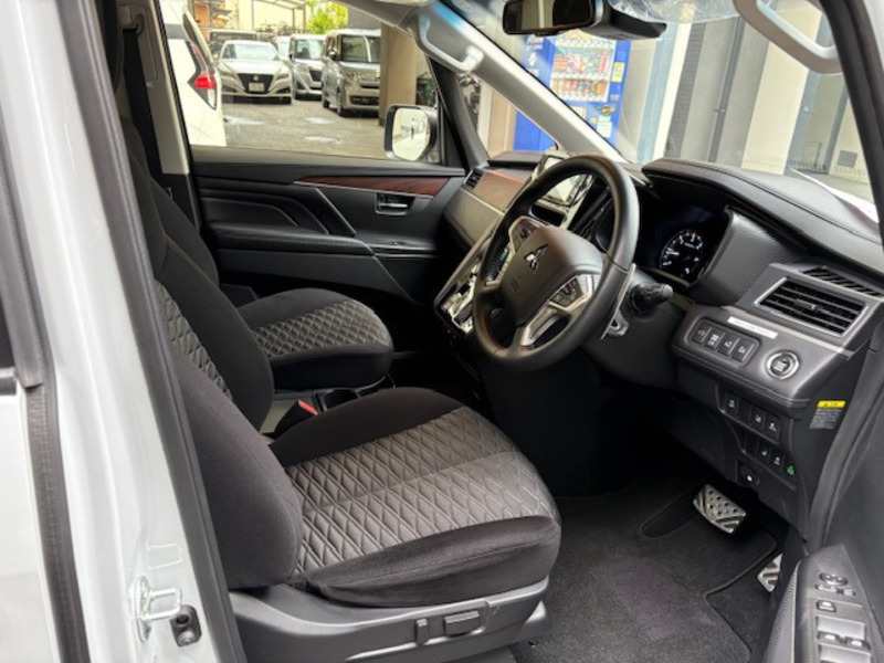 DELICA D5-11