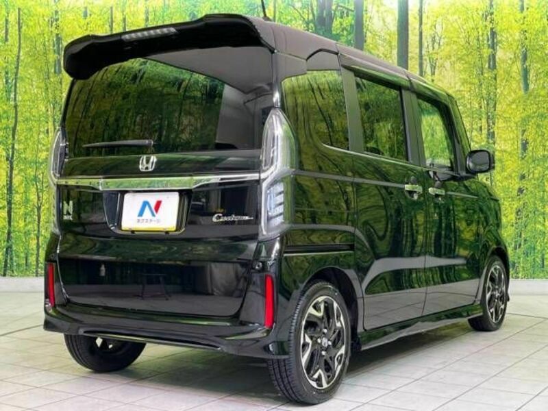 N BOX CUSTOM-16