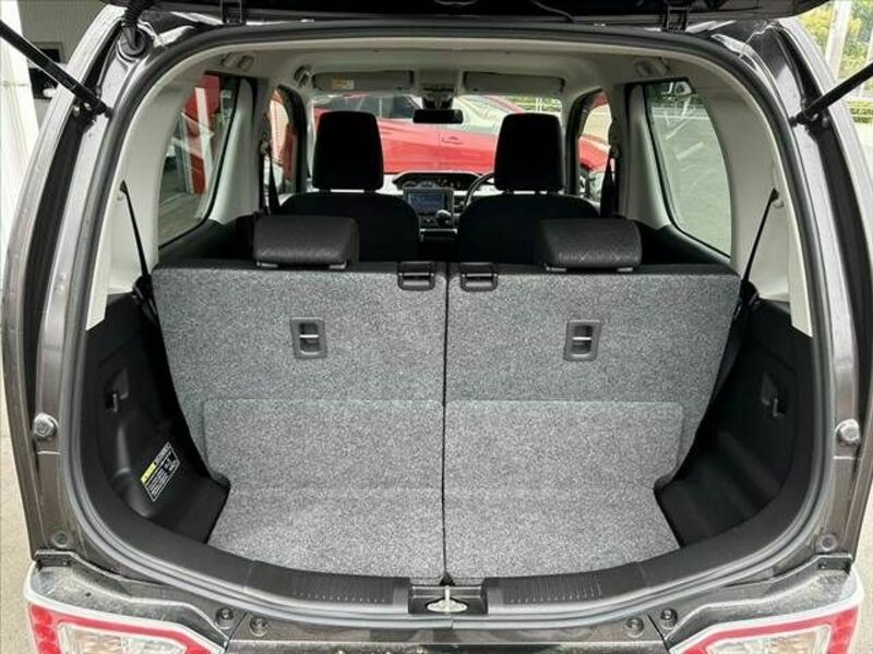 WAGON R-19