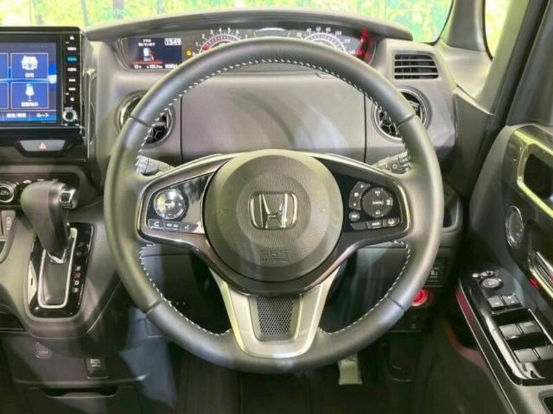 N BOX CUSTOM-10
