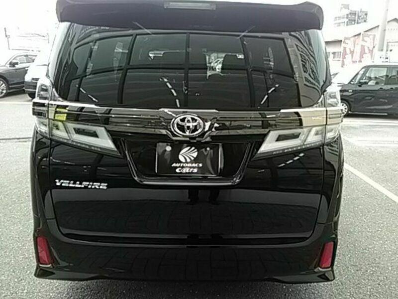VELLFIRE-5