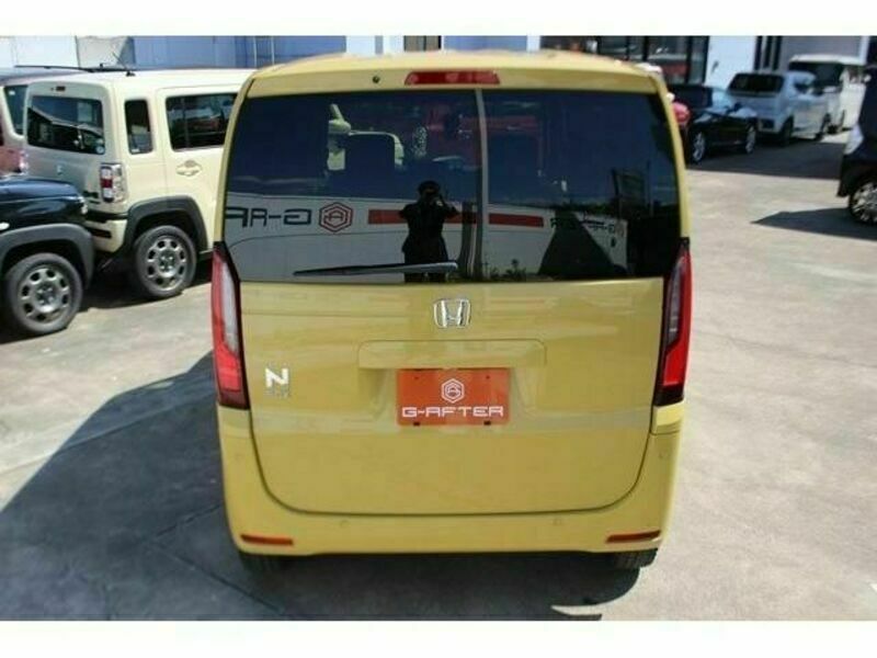 N BOX