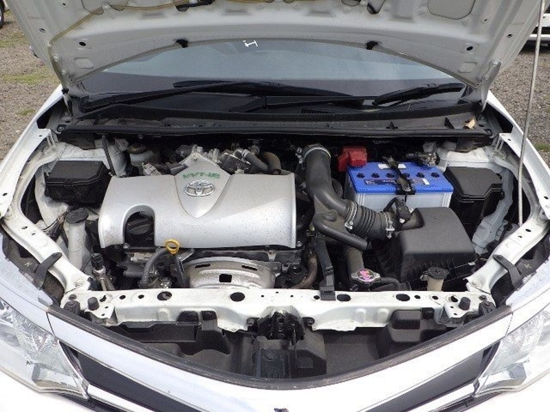 COROLLA AXIO-7