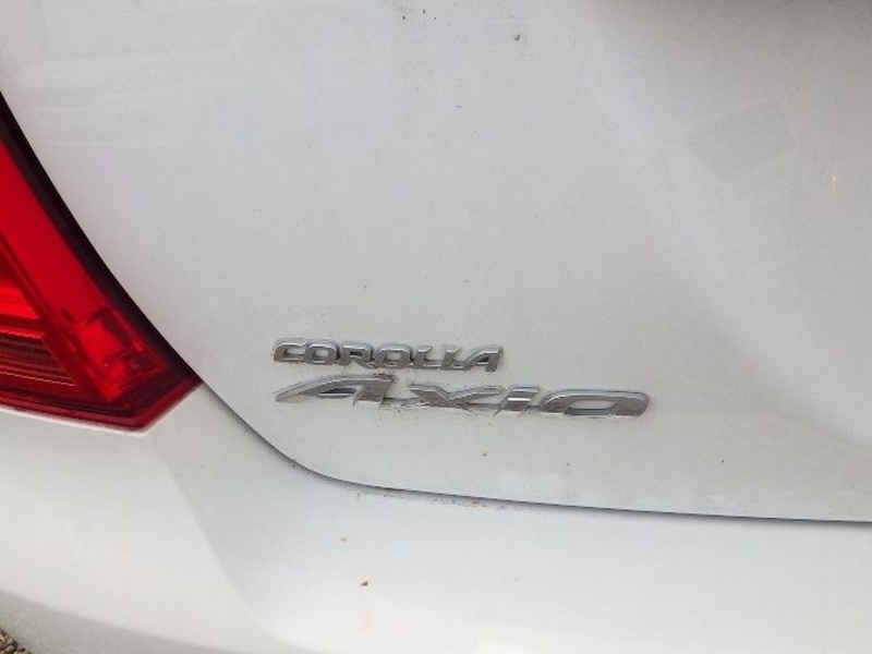 COROLLA AXIO-13