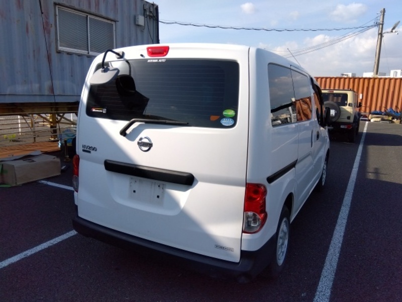 NV200 VANETTE-3