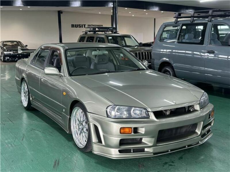 SKYLINE-2