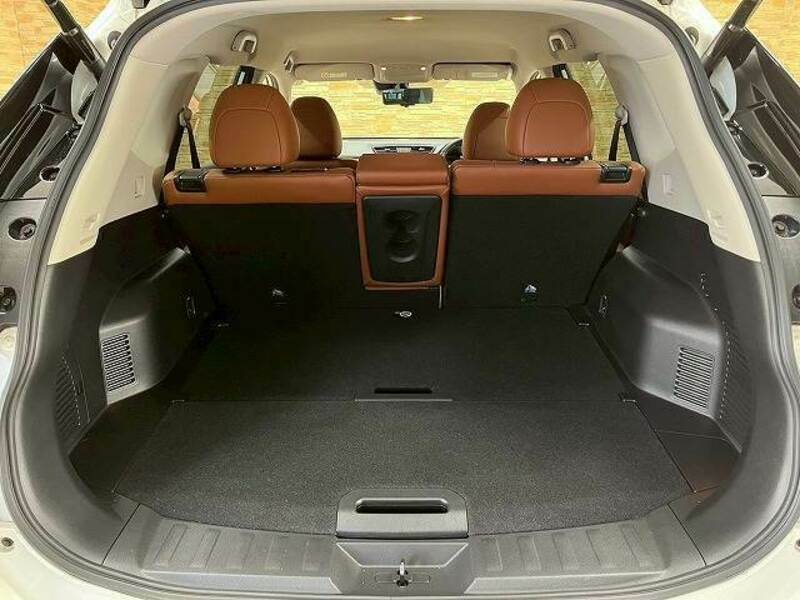 X-TRAIL-12