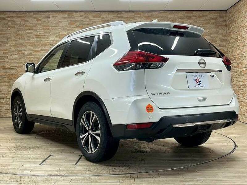 X-TRAIL-16
