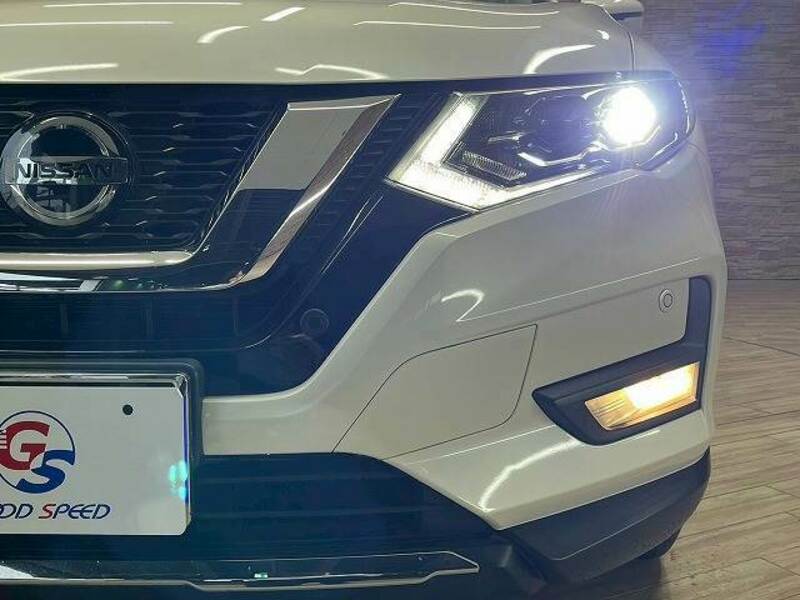 X-TRAIL-19