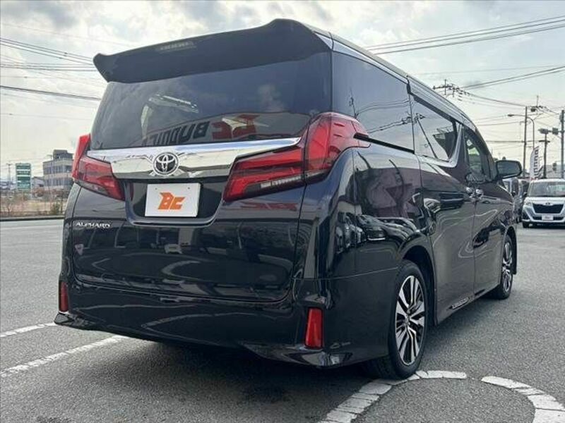 ALPHARD-12