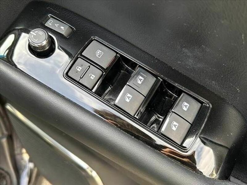 ALPHARD-23