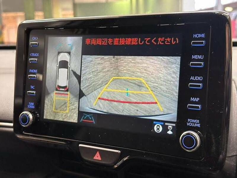 YARIS CROSS-3