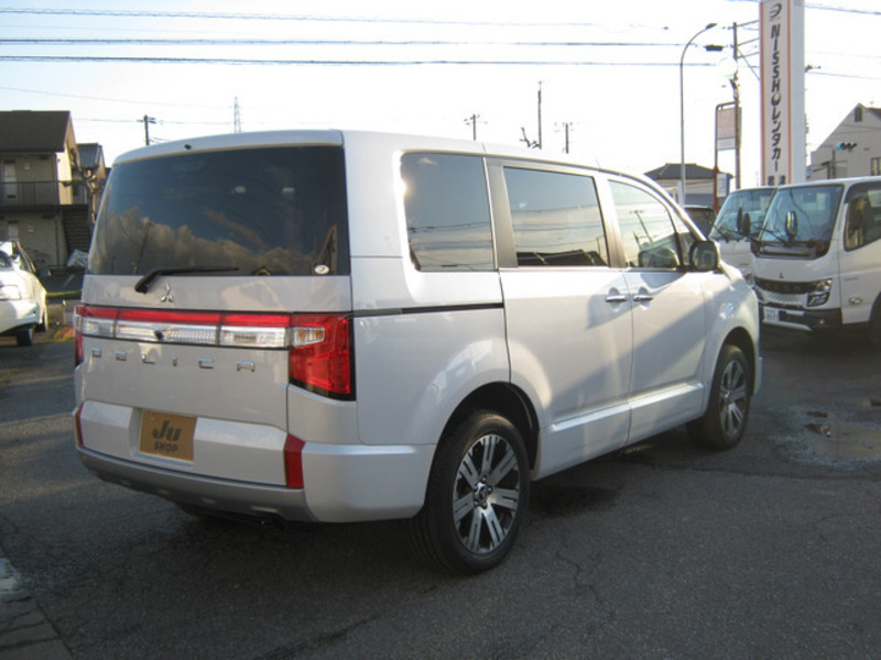 DELICA D5-6