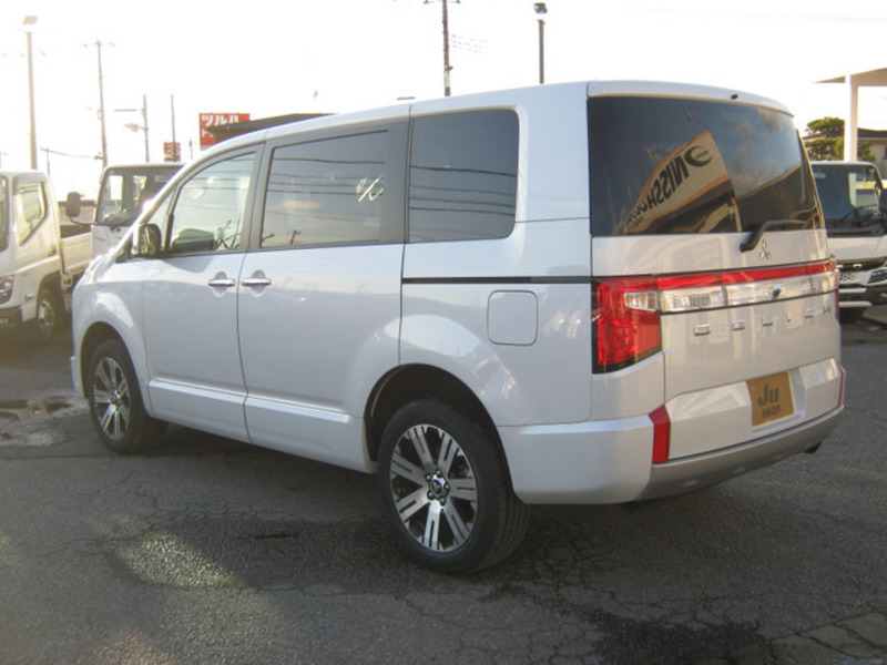 DELICA D5-5