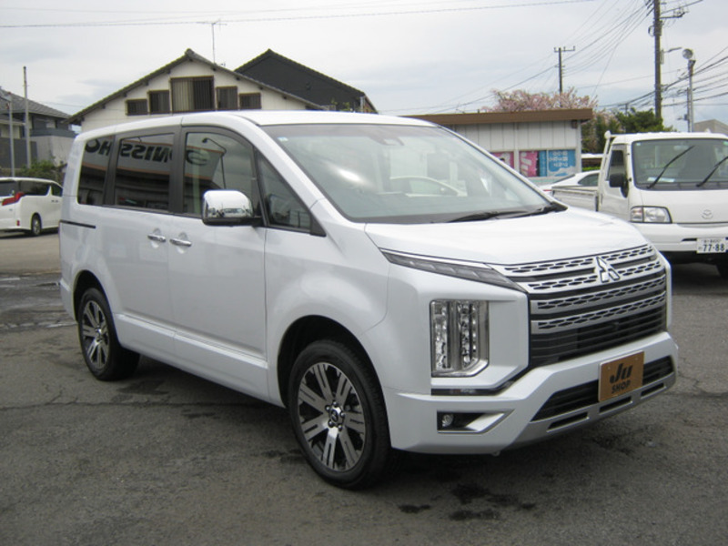 DELICA D5-8