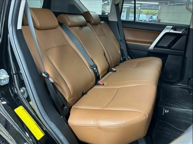 LAND CRUISER PRADO-8