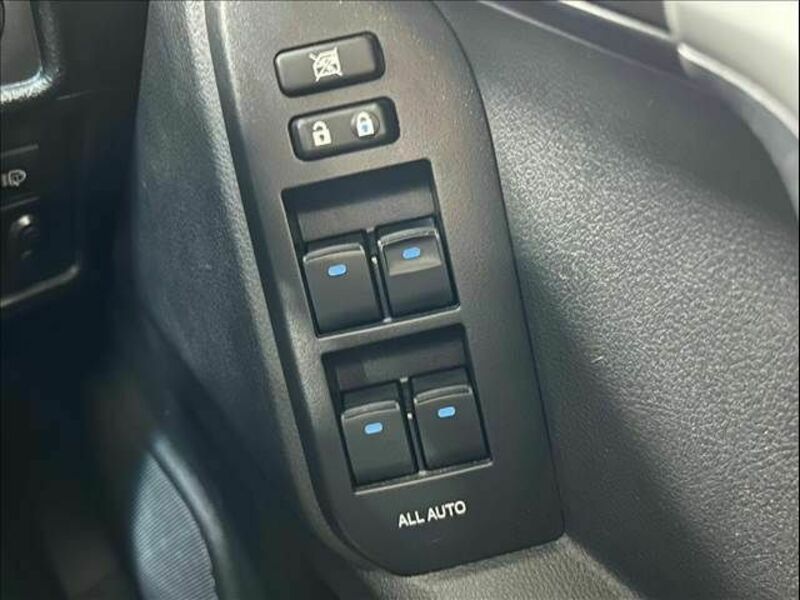 LAND CRUISER PRADO-15