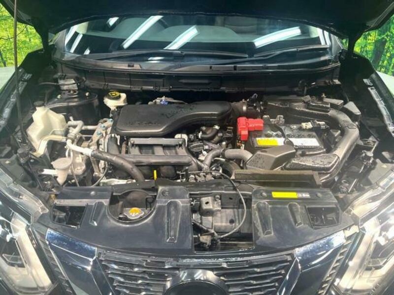 X-TRAIL-17