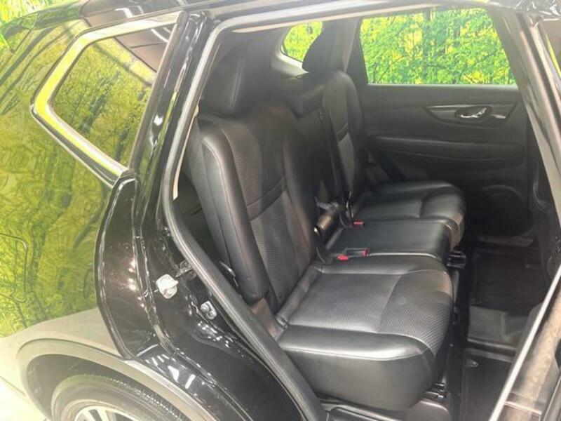 X-TRAIL-8