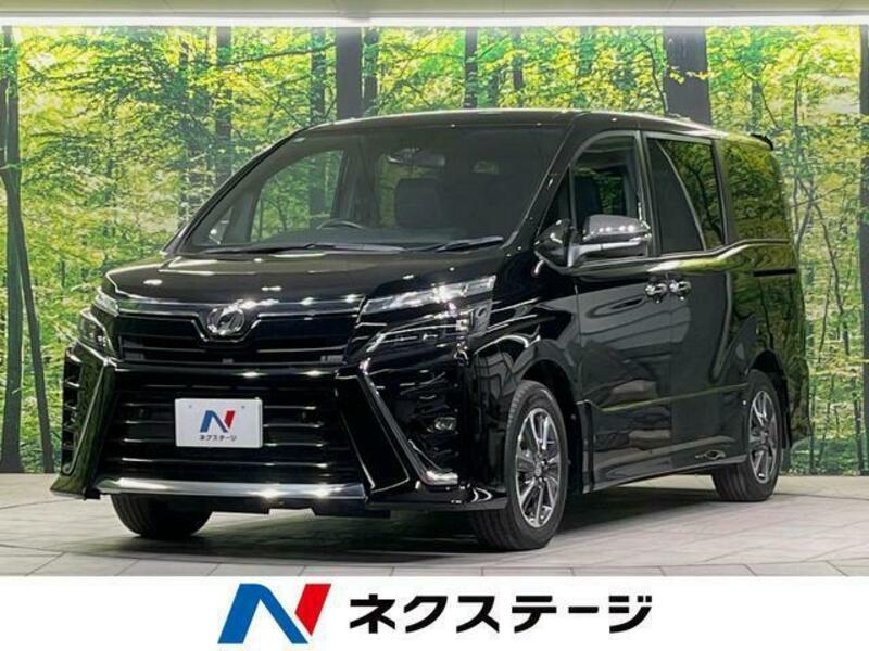 TOYOTA　VOXY