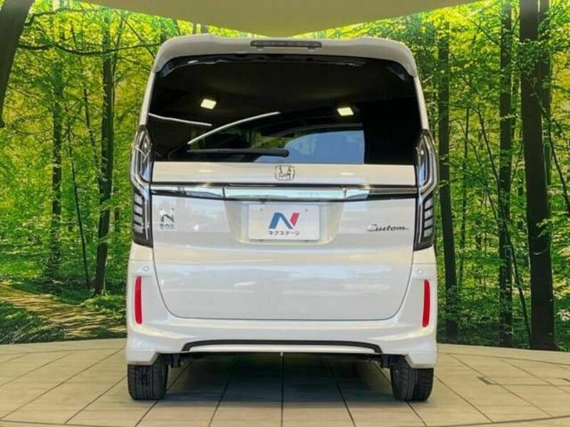 N BOX CUSTOM-14