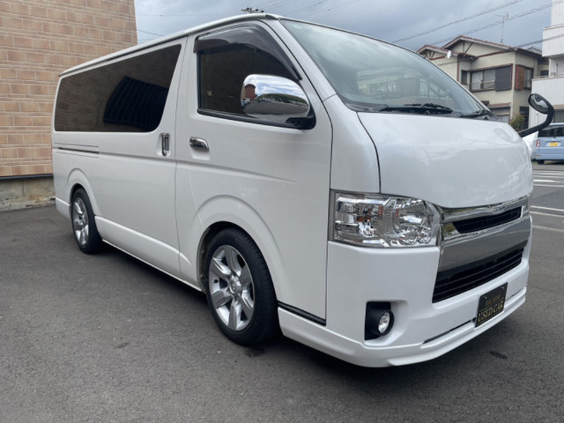 HIACE VAN-4