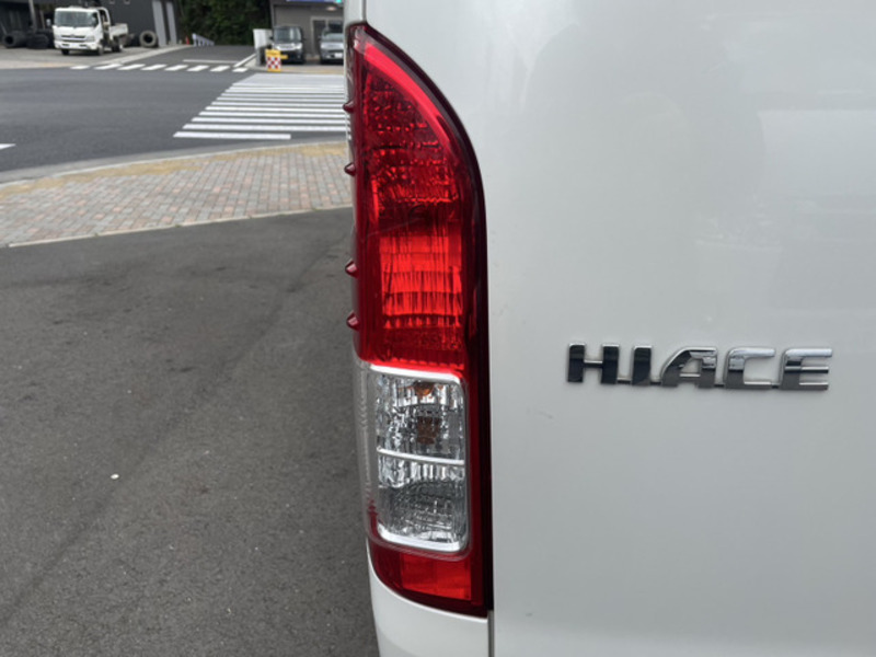 HIACE VAN-16