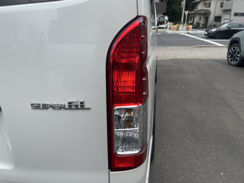HIACE VAN-17