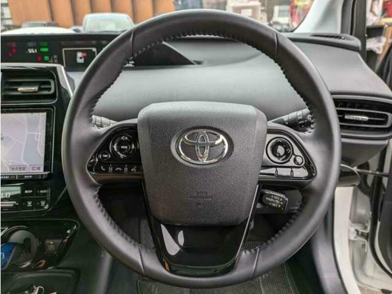 PRIUS-14