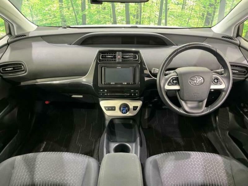 PRIUS-1