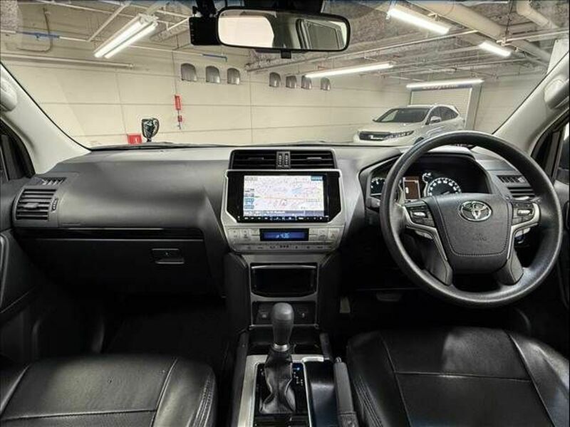 LAND CRUISER PRADO-1