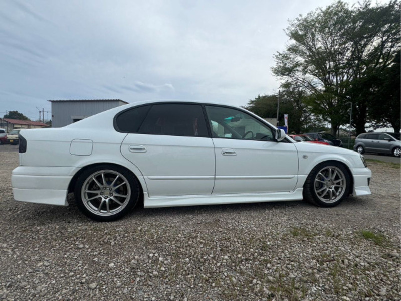 LEGACY B4